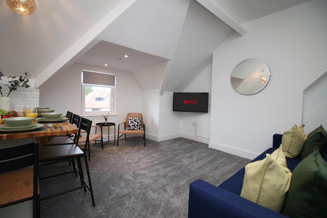No 49 City Apartments, Perfect For Business And Leisure Stays, 10 Min Drive Into City Centre, Easy Access To Local Transport, 1Br And 2Br Available, Free Parking Cardiff Exteriör bild