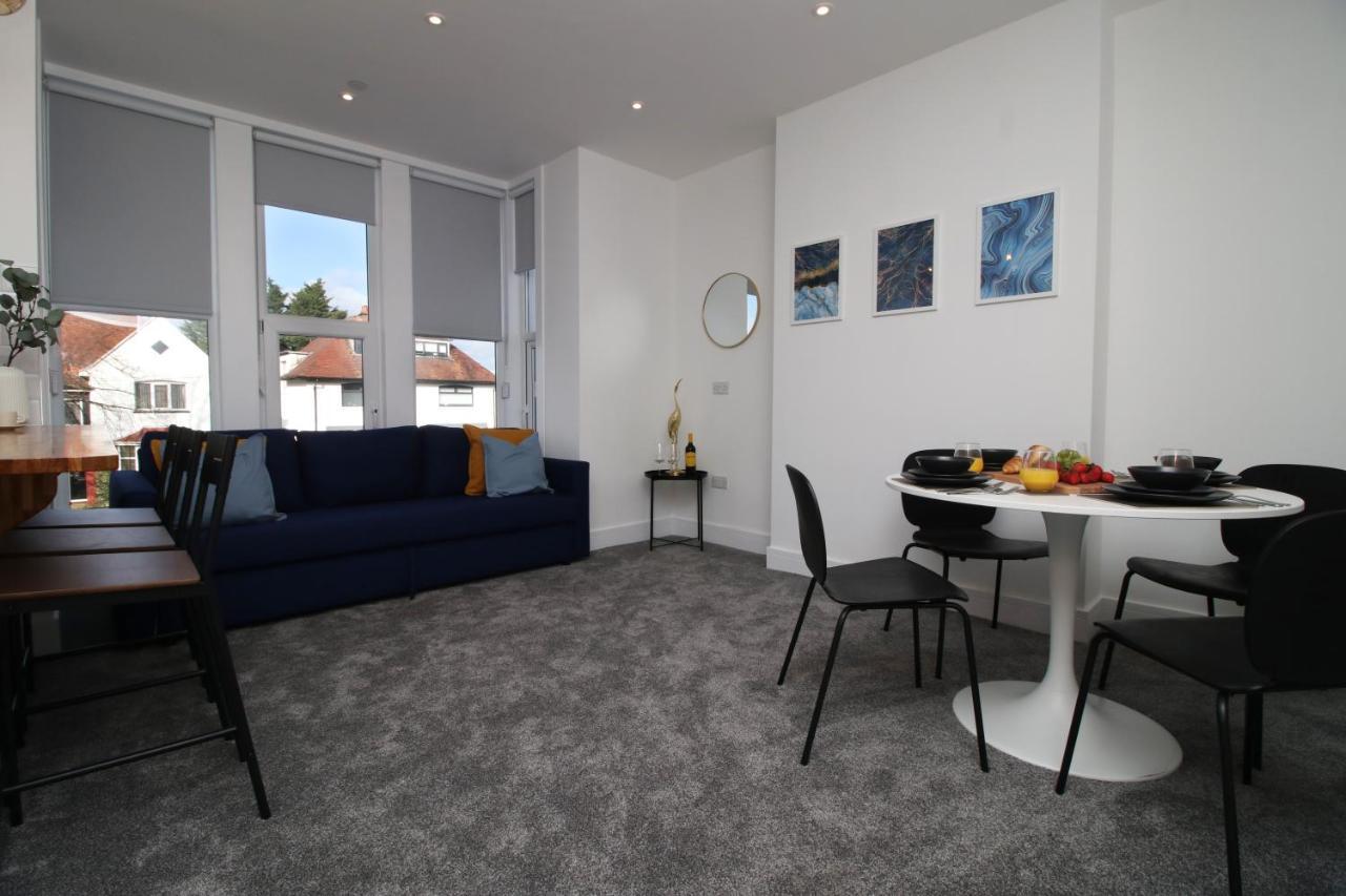 No 49 City Apartments, Perfect For Business And Leisure Stays, 10 Min Drive Into City Centre, Easy Access To Local Transport, 1Br And 2Br Available, Free Parking Cardiff Exteriör bild