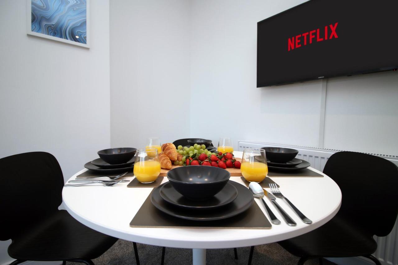 No 49 City Apartments, Perfect For Business And Leisure Stays, 10 Min Drive Into City Centre, Easy Access To Local Transport, 1Br And 2Br Available, Free Parking Cardiff Exteriör bild