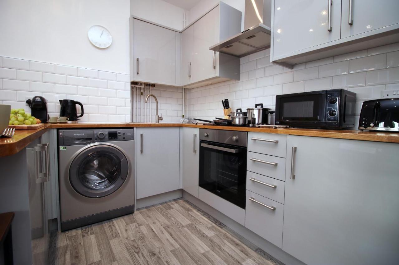 No 49 City Apartments, Perfect For Business And Leisure Stays, 10 Min Drive Into City Centre, Easy Access To Local Transport, 1Br And 2Br Available, Free Parking Cardiff Exteriör bild