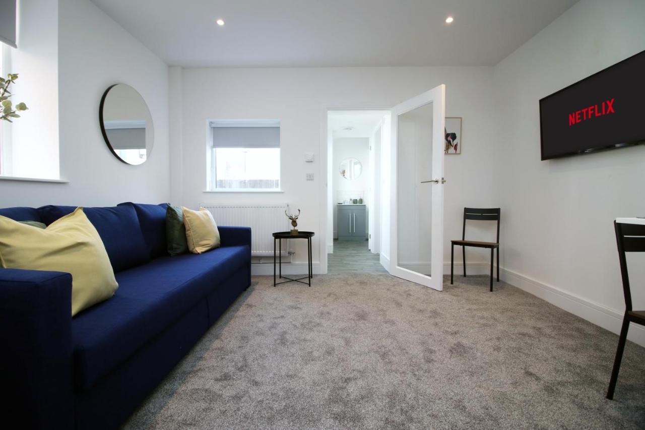 No 49 City Apartments, Perfect For Business And Leisure Stays, 10 Min Drive Into City Centre, Easy Access To Local Transport, 1Br And 2Br Available, Free Parking Cardiff Exteriör bild