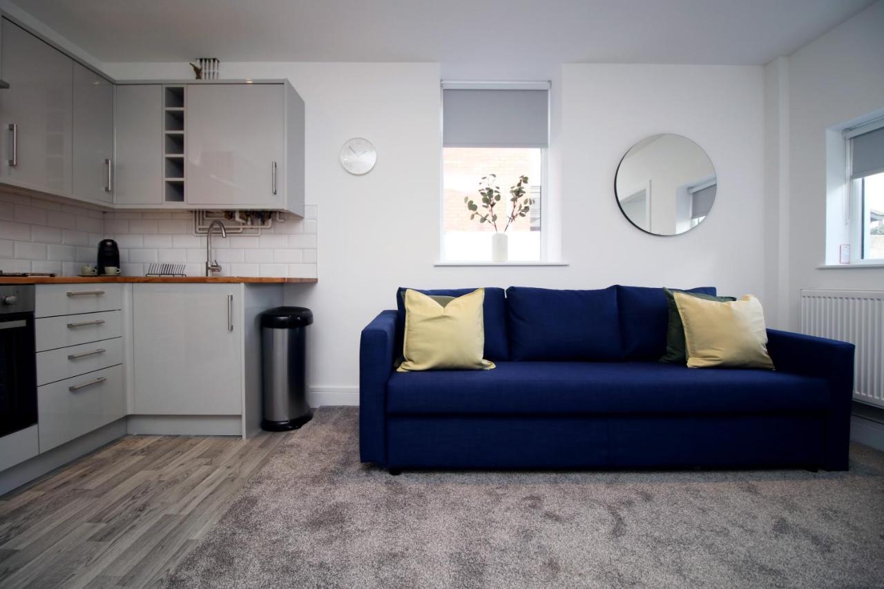 No 49 City Apartments, Perfect For Business And Leisure Stays, 10 Min Drive Into City Centre, Easy Access To Local Transport, 1Br And 2Br Available, Free Parking Cardiff Exteriör bild
