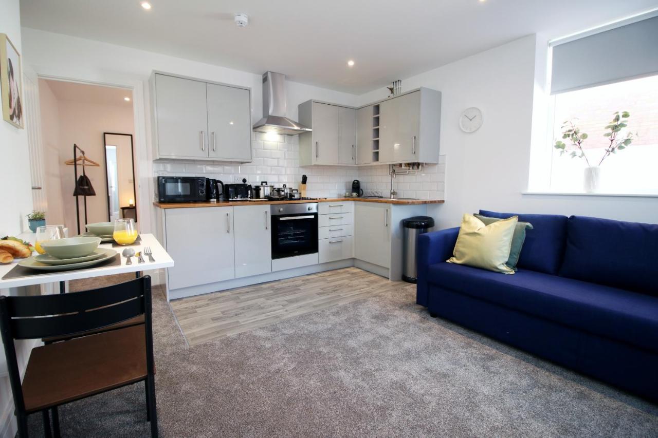 No 49 City Apartments, Perfect For Business And Leisure Stays, 10 Min Drive Into City Centre, Easy Access To Local Transport, 1Br And 2Br Available, Free Parking Cardiff Exteriör bild