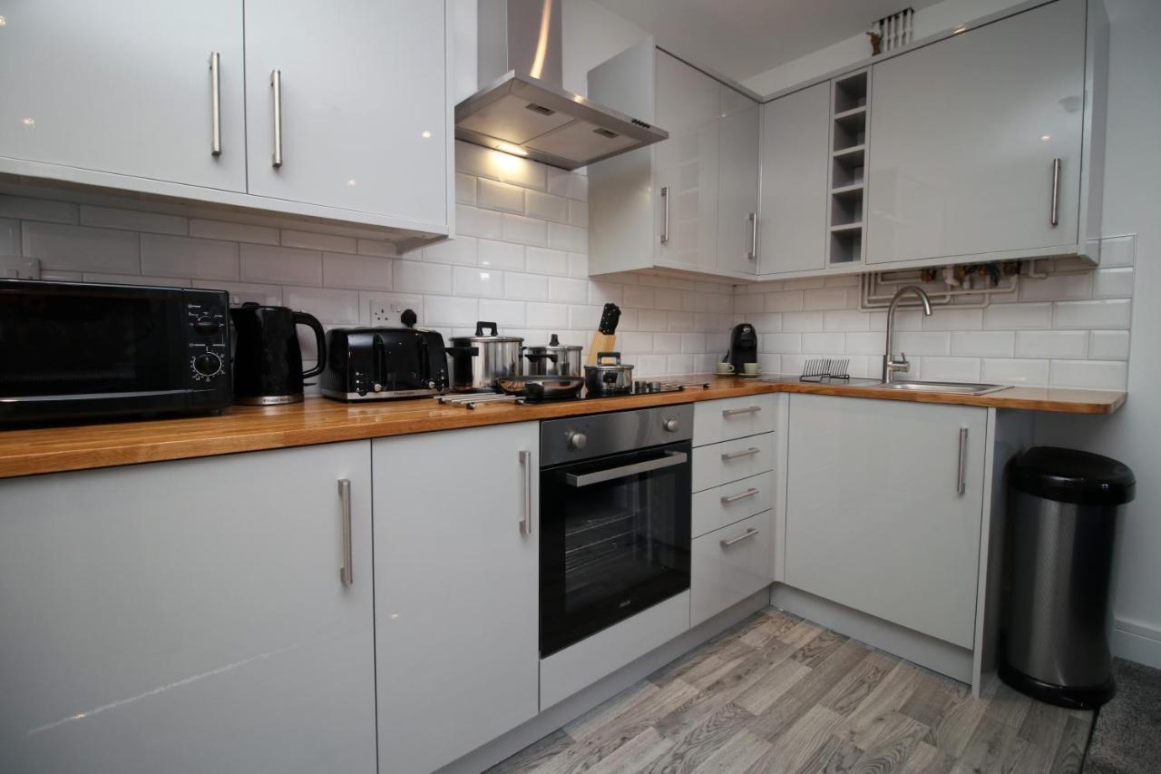 No 49 City Apartments, Perfect For Business And Leisure Stays, 10 Min Drive Into City Centre, Easy Access To Local Transport, 1Br And 2Br Available, Free Parking Cardiff Exteriör bild